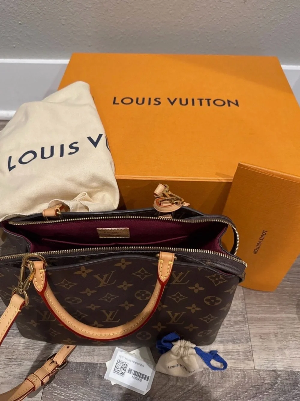 Louis Vuitton Petit Palais M45900 Monogram Canvas NEW Full Set Receipt
